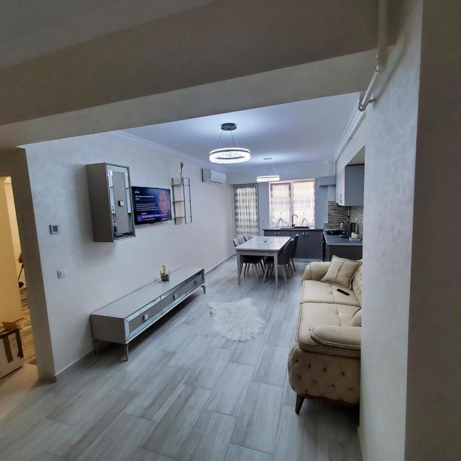 Luxury Apartament Bacovia باكاو المظهر الخارجي الصورة